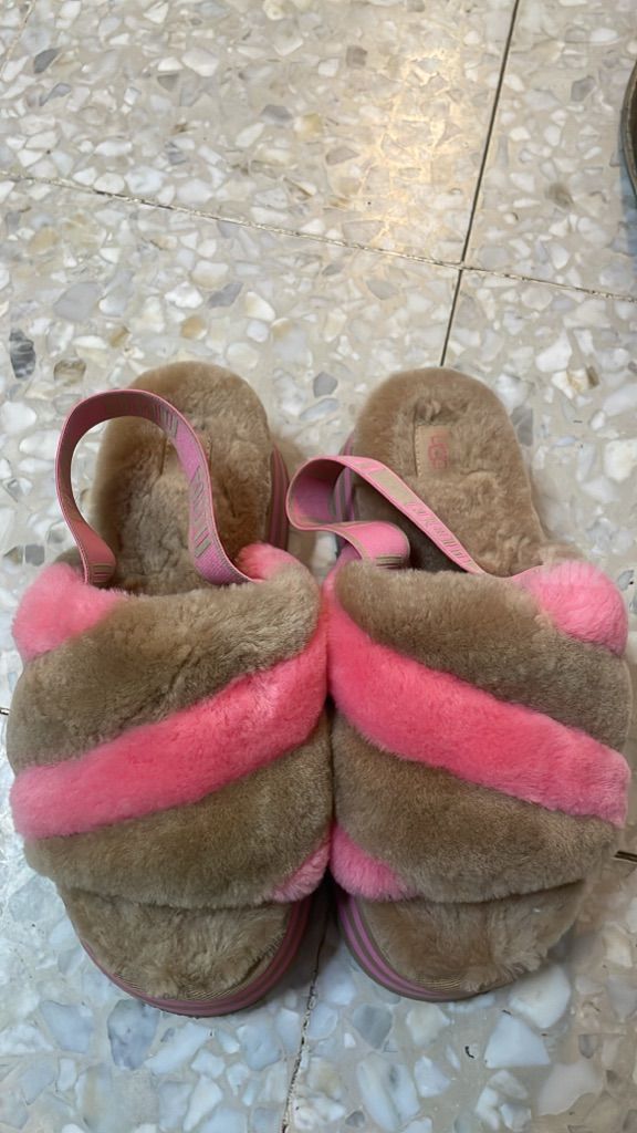נעלי UGG מקוריות