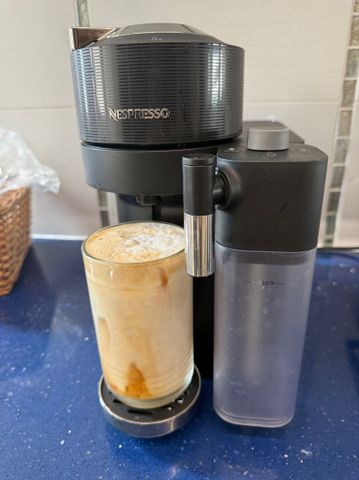 Nespresso Latisima Vertuo