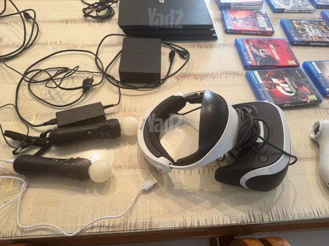 פלייסטישן 4 פרו+VR
