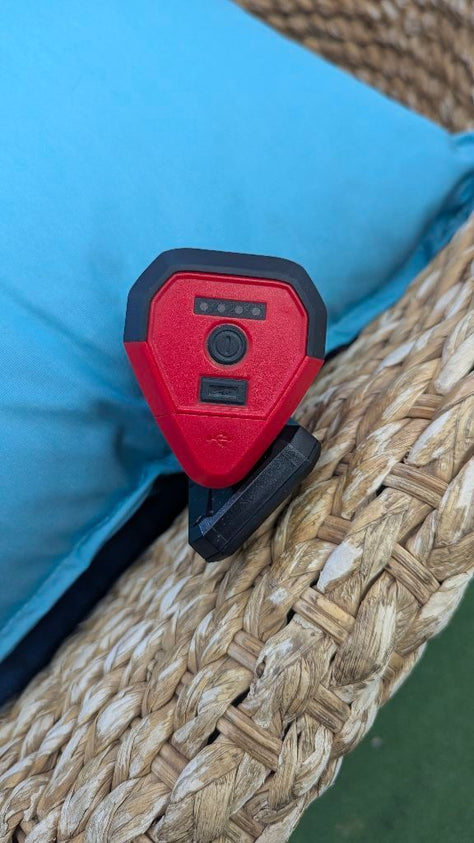 Milwaukee M12 PAL-0