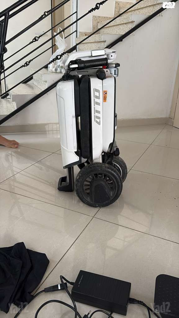 קלנועית Movinglife Atto
