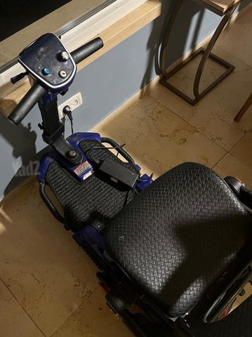 קלנועית מתקפלת s19