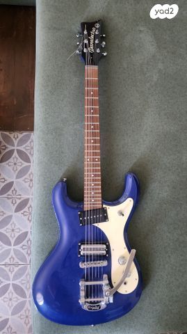 Danelectro 64 Bigsby