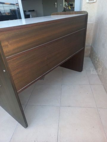 שולחן