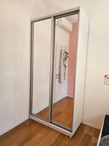 ארון בגדים: 120 / 60 / 240