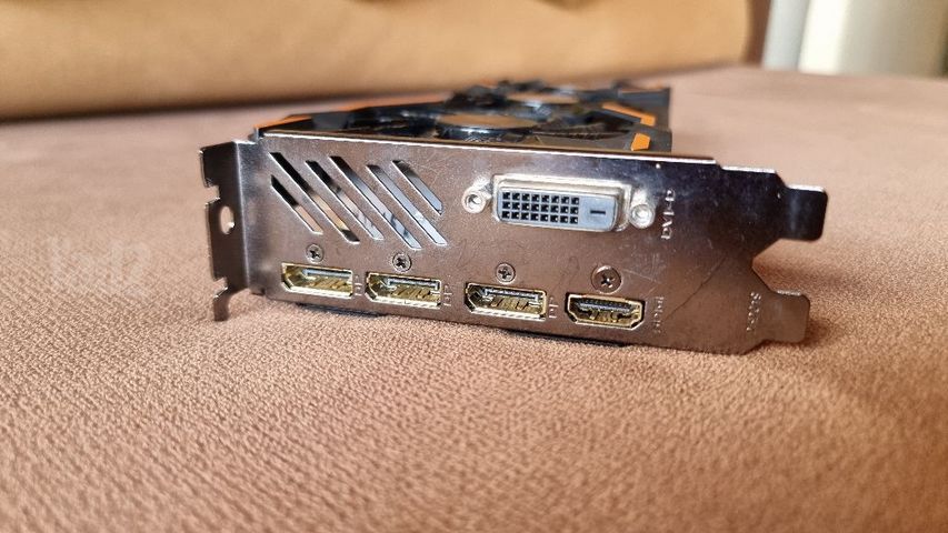 כרטיס מסך 1080 8gb