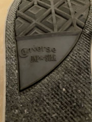 נעלי Converse One Star