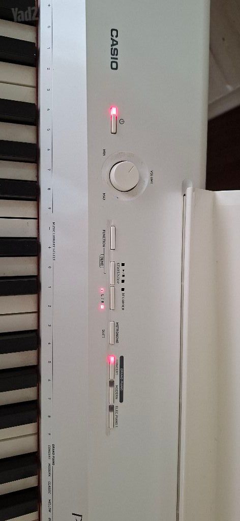 פסנתר חשמלי casio