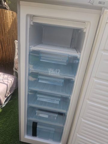 מקפיא 6 מגירות