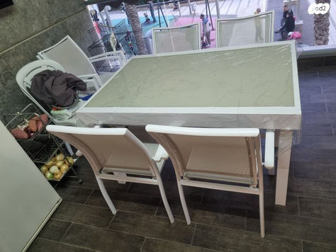 שולחן לגינה