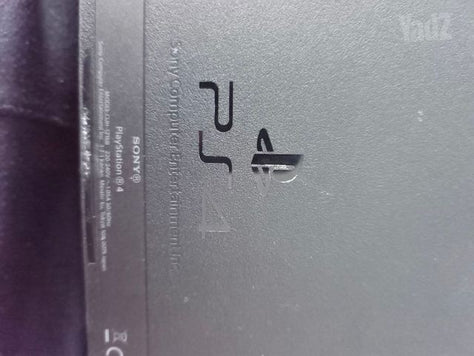 פלייסטיישן 4 1TB