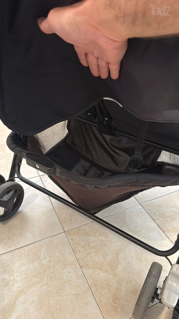 עגלת תאומים
