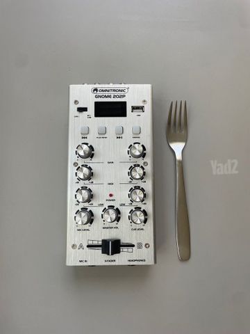 מיקסר דיג׳יי Omnitronic