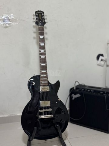 גיטרה חשמלית epiphone