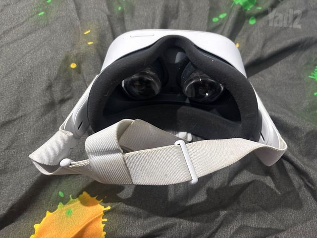 משקפי VR Meta Quest 2