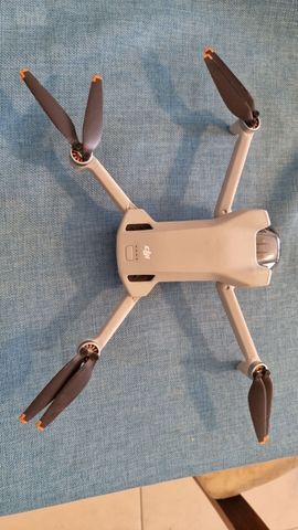 רחפן Dji Mini 3 Combo + מסך RC
