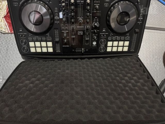 קונטרולר Pioneer DDJ 800