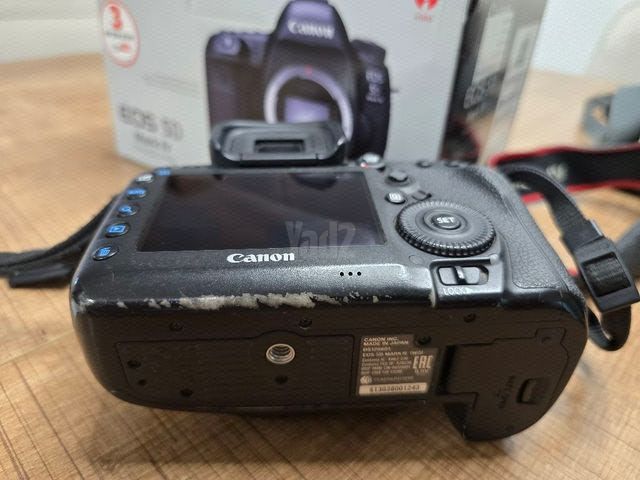 מצלמה canon 5d mark 4