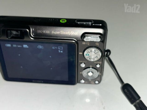 Sony Cyber-shot W300 תקינה