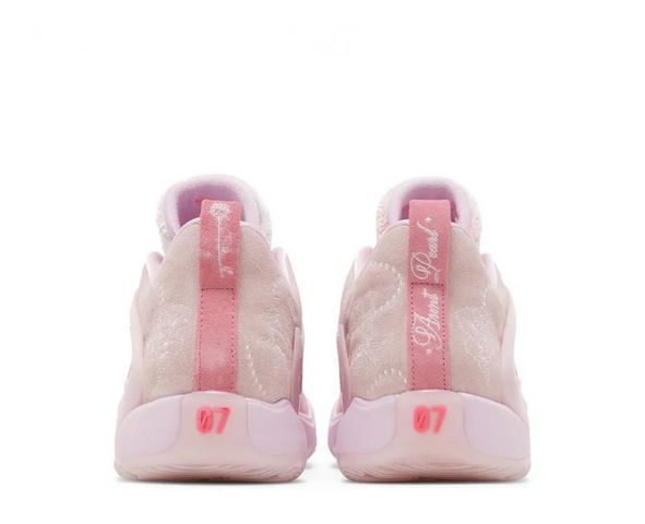 Kd 7 aunt pearl