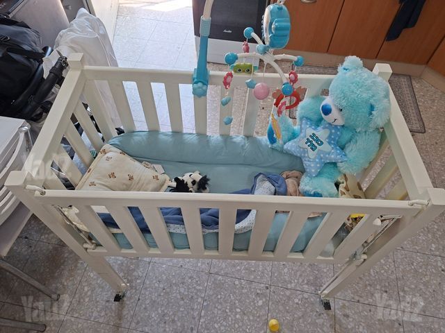 עריסת תינוק