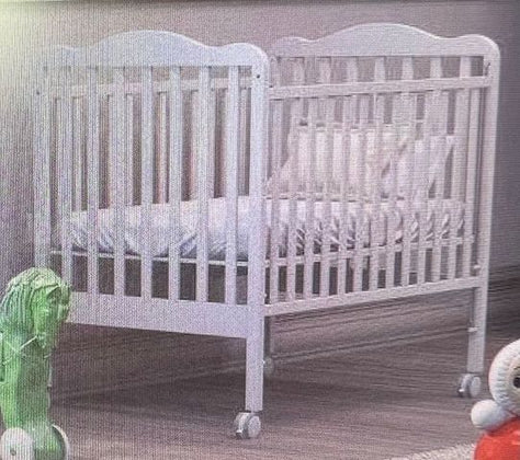 מיטת תינוק