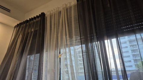 וילונות ומנורות למכירה
