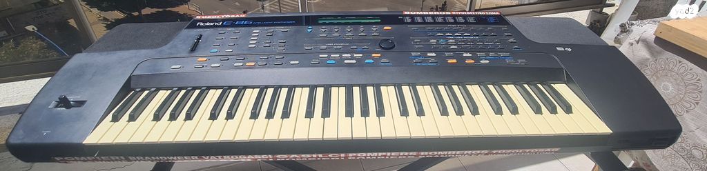 Roland e-86