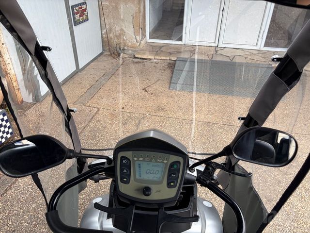 קלנועית זוגית