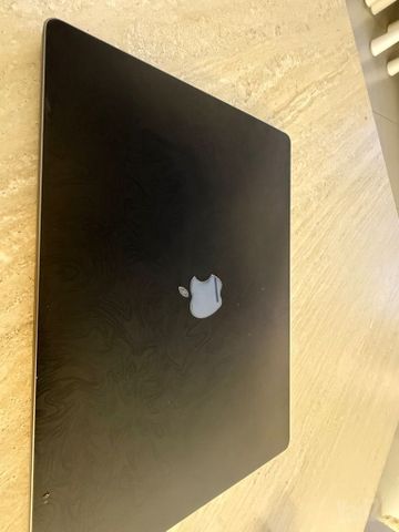 Macbook Pro 16 M1 16GB 512GB