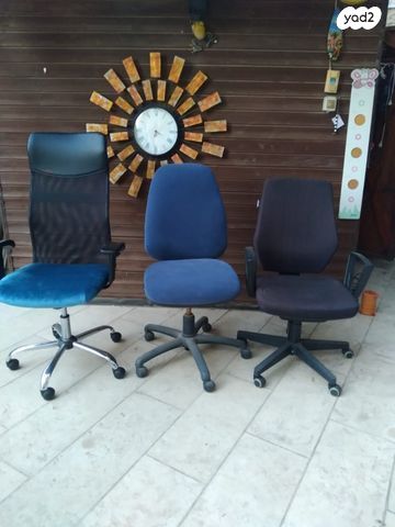שולחנות לסלון  דלתות וכיורים