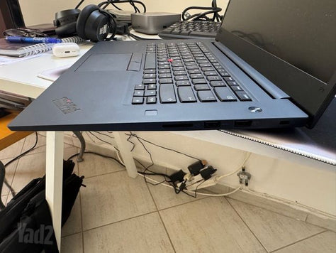 Lenovo ThinkPad P1 i7-10705H