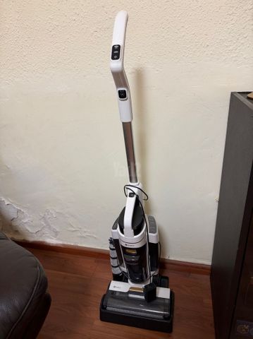 שואב שוטף bobot