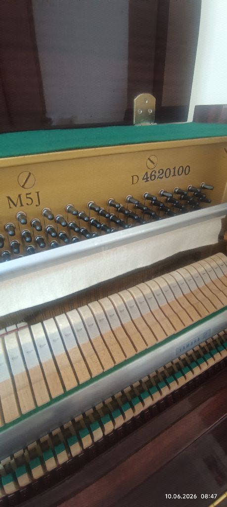 פסנתר YAMAHA