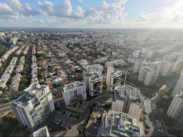רחפן dji new 2 fpv