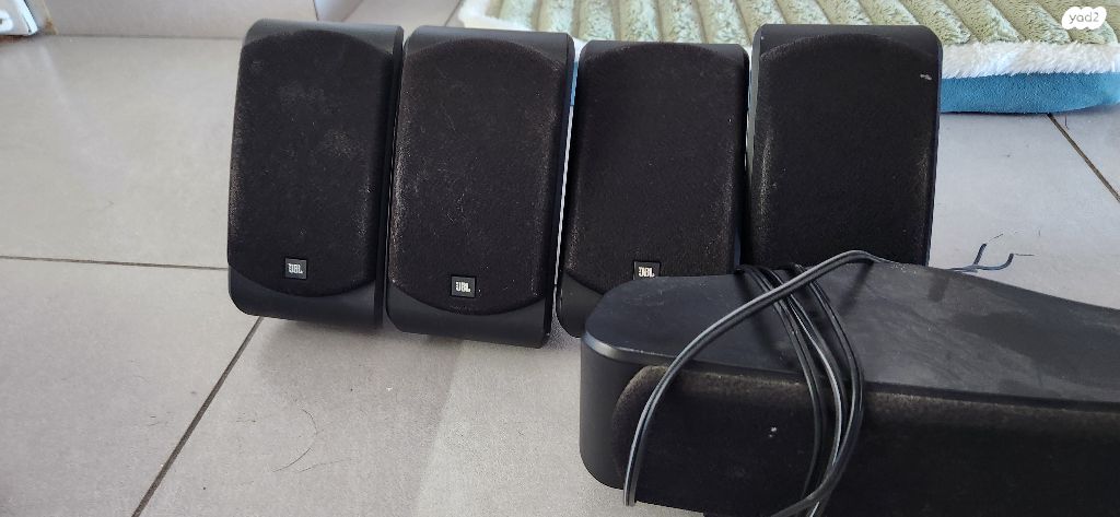 רמקולים jbl  לקולנוע ביתי