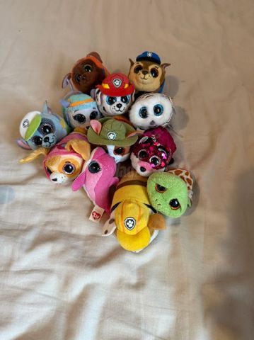 5 בובות פרווה  TY