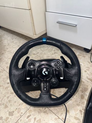 Logitech g923