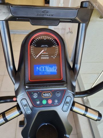 MAX TRAINER M6