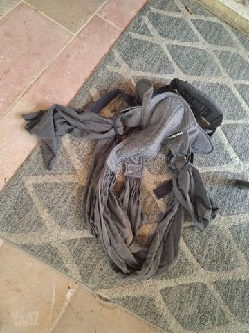 מנשא לתינוק