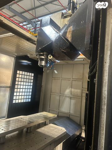 כרסומת 5 צירים CNC