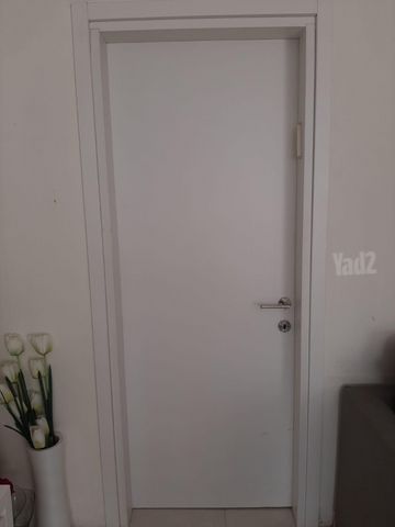 דלת