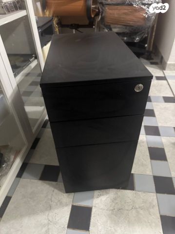 מגירות אחסון
