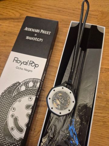 שעון Royal Pop Swatch & AP