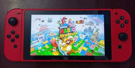 Nintendo Switch מריו אדום