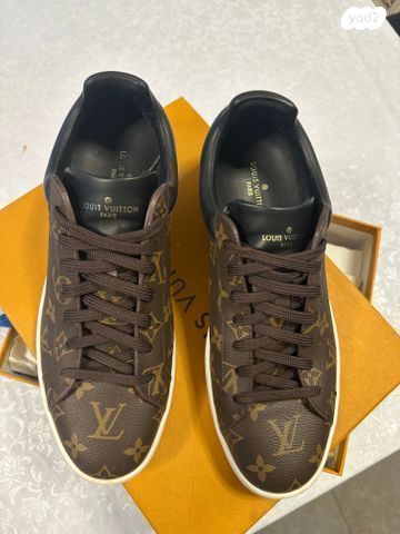 נעליים Louis Vuitton