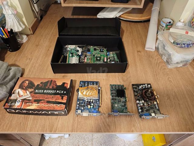 כרטיס מסךVoodoo3 Radeon9500ועו