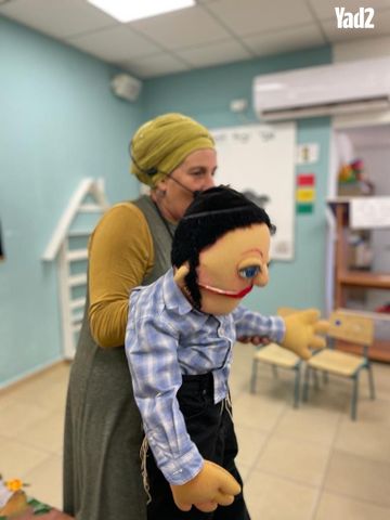 תיאטרון בובות למכירה
