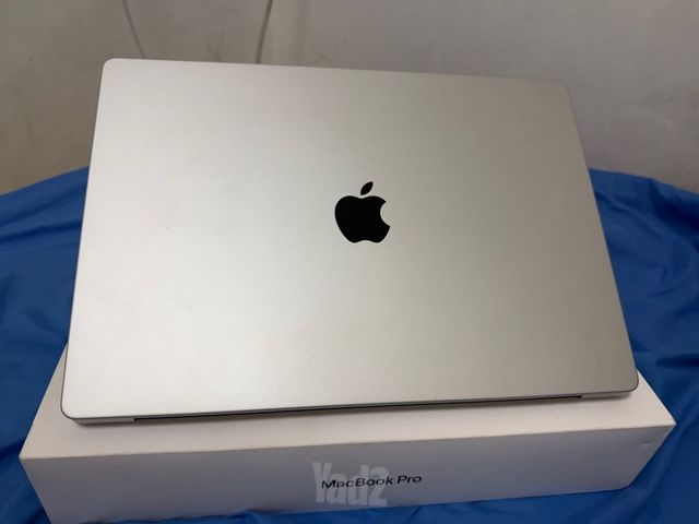 MacBook Pro 16 M1 Pro