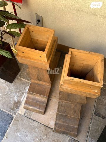 שולחן עץ אלון